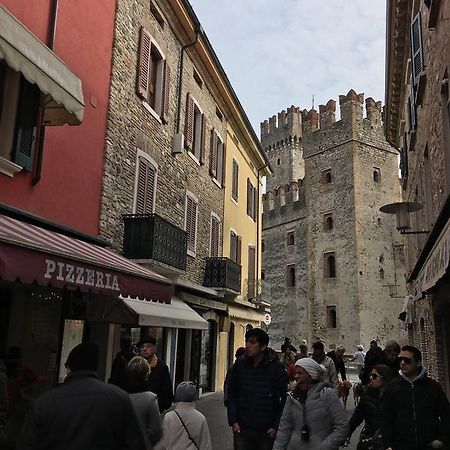 Aurora Sirmione Appartamenti Buitenkant foto